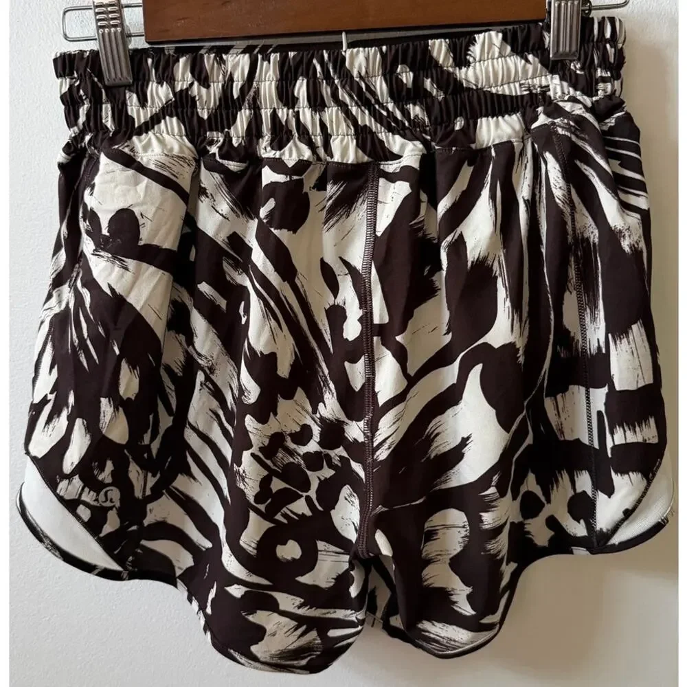 Lululemon hotty hot high rise monarch bloom bone espresso/bone size 6